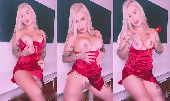 Cachonda Cintia Cossio Para El Fan Que le Regalo la Rosa – Xleche.com – Videos porno