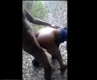 Rapando próximo al vía del tren de Samana – Xleche.com – Videos porno