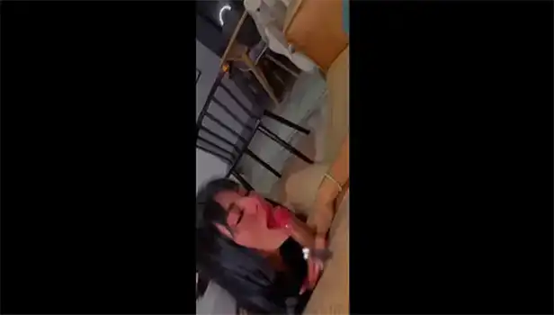Video porno de Natalia xxx Gonzalez mamando – Xleche.com – Videos porno